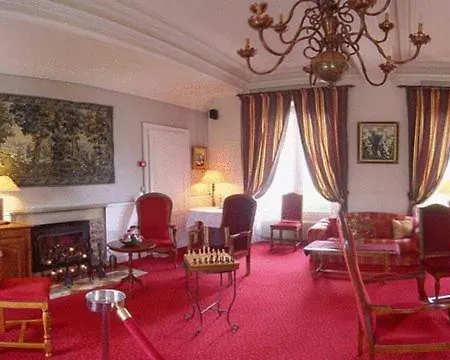 Manoir La Haye Le Comte 3*